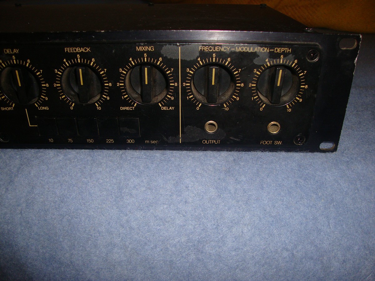 半ジャンク　YAMAHA AD-10 Analog Delay MN3005 Rare 80s Yamaha AD-10 Analog Delay BBD Guitar Effect Pedal